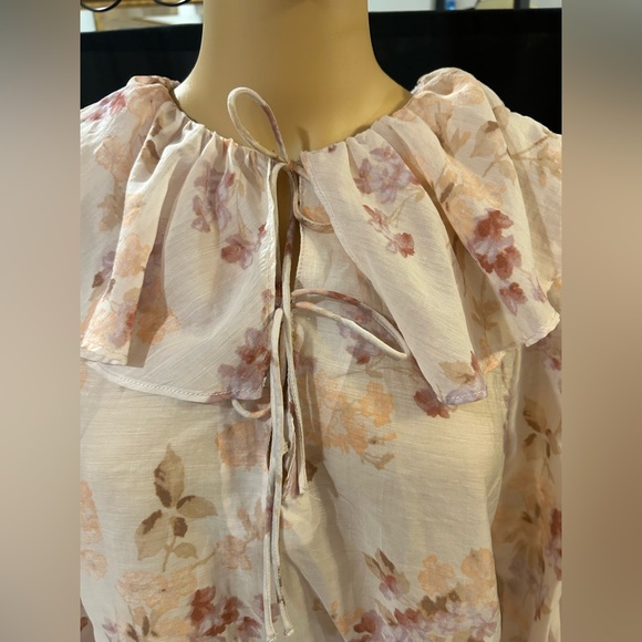 H&M floral blouse sz L. - Picture 4 of 10